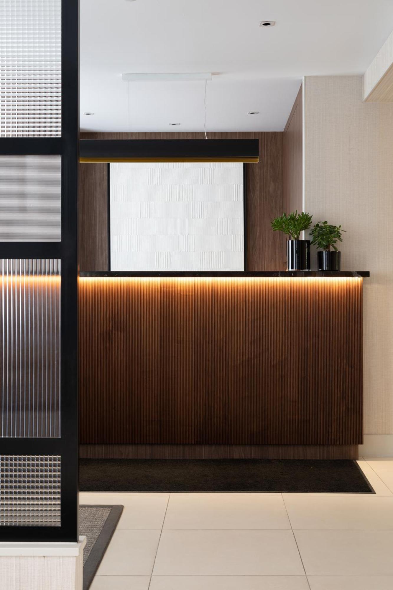Hotel Moderniste Paris Bagian luar foto