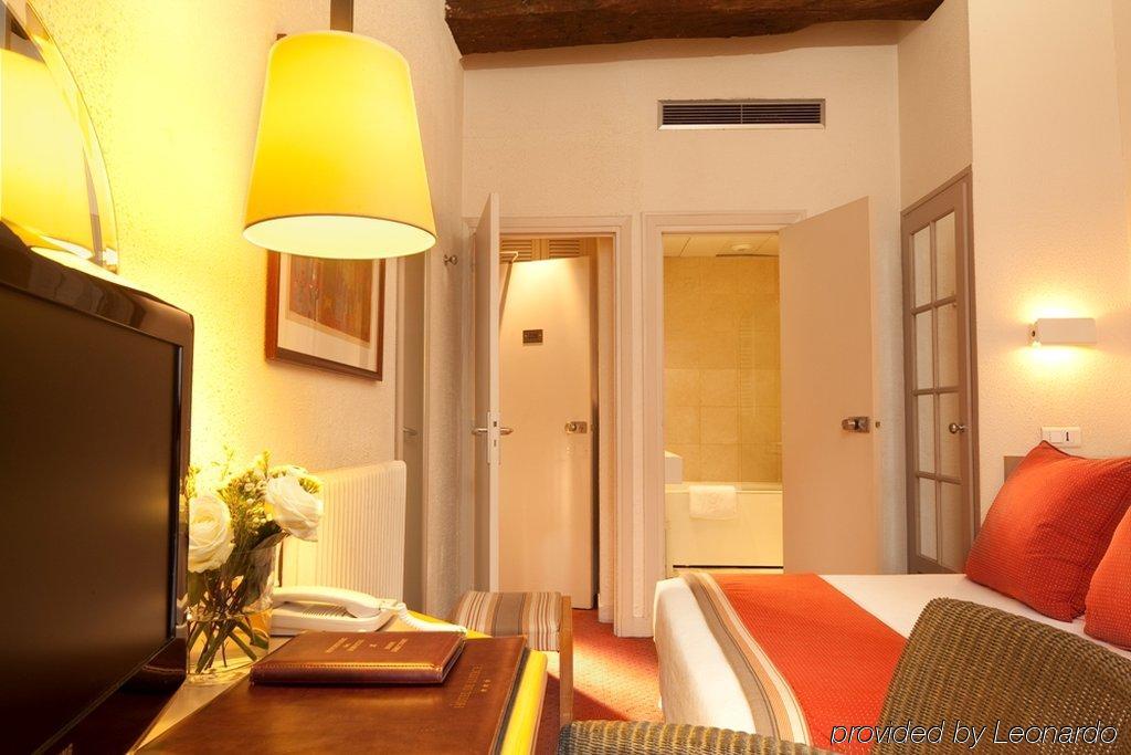 Hotel Moderniste Paris Bagian luar foto